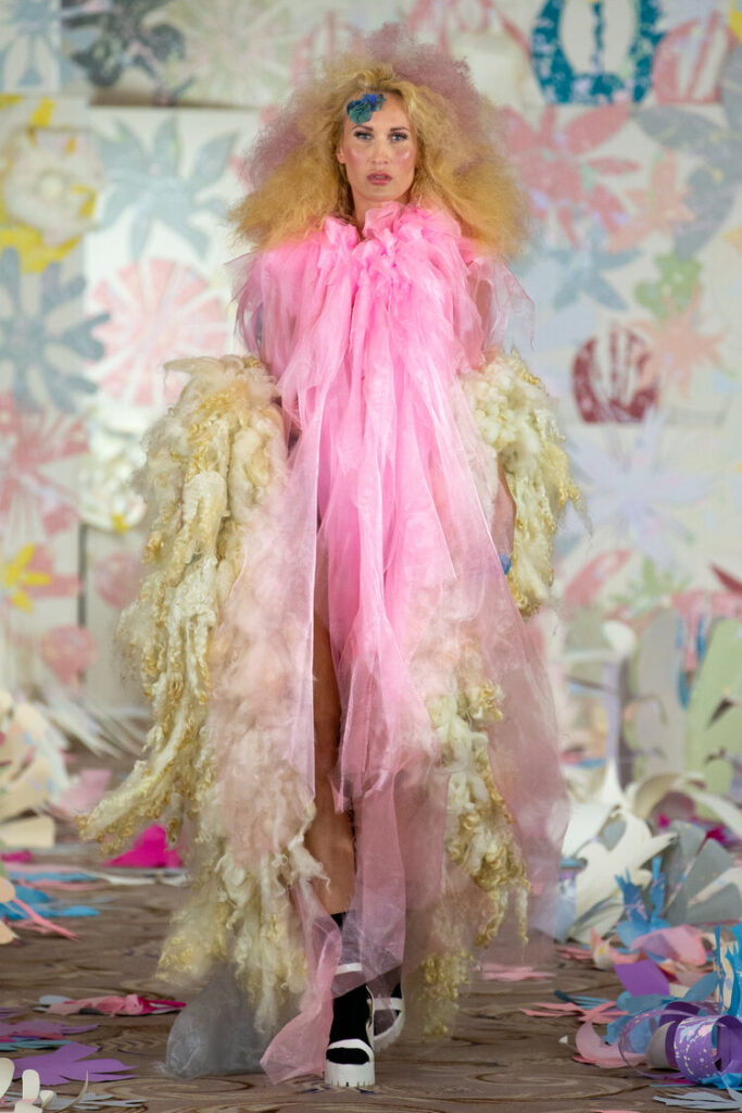 Vin + Omi LFW22- Michelle Strain Makeup Artist 15